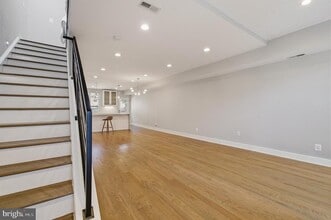 Building Photo - 925 Delafield Pl NW