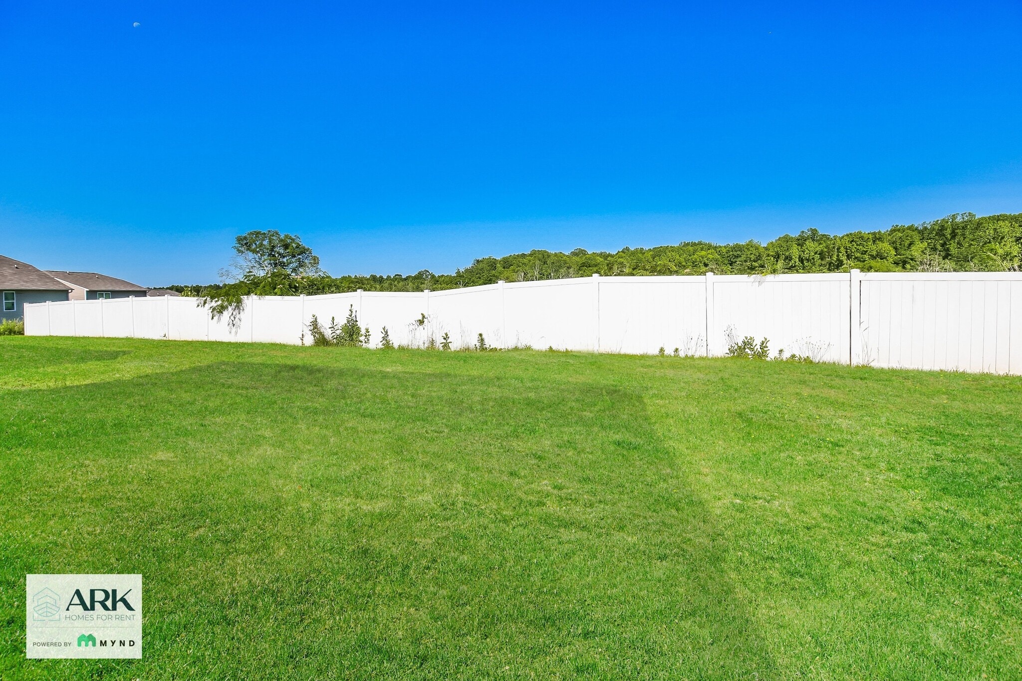 Building Photo - 214 Glenoaks Dr