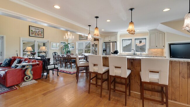 Building Photo - 1217 Debordieu Blvd