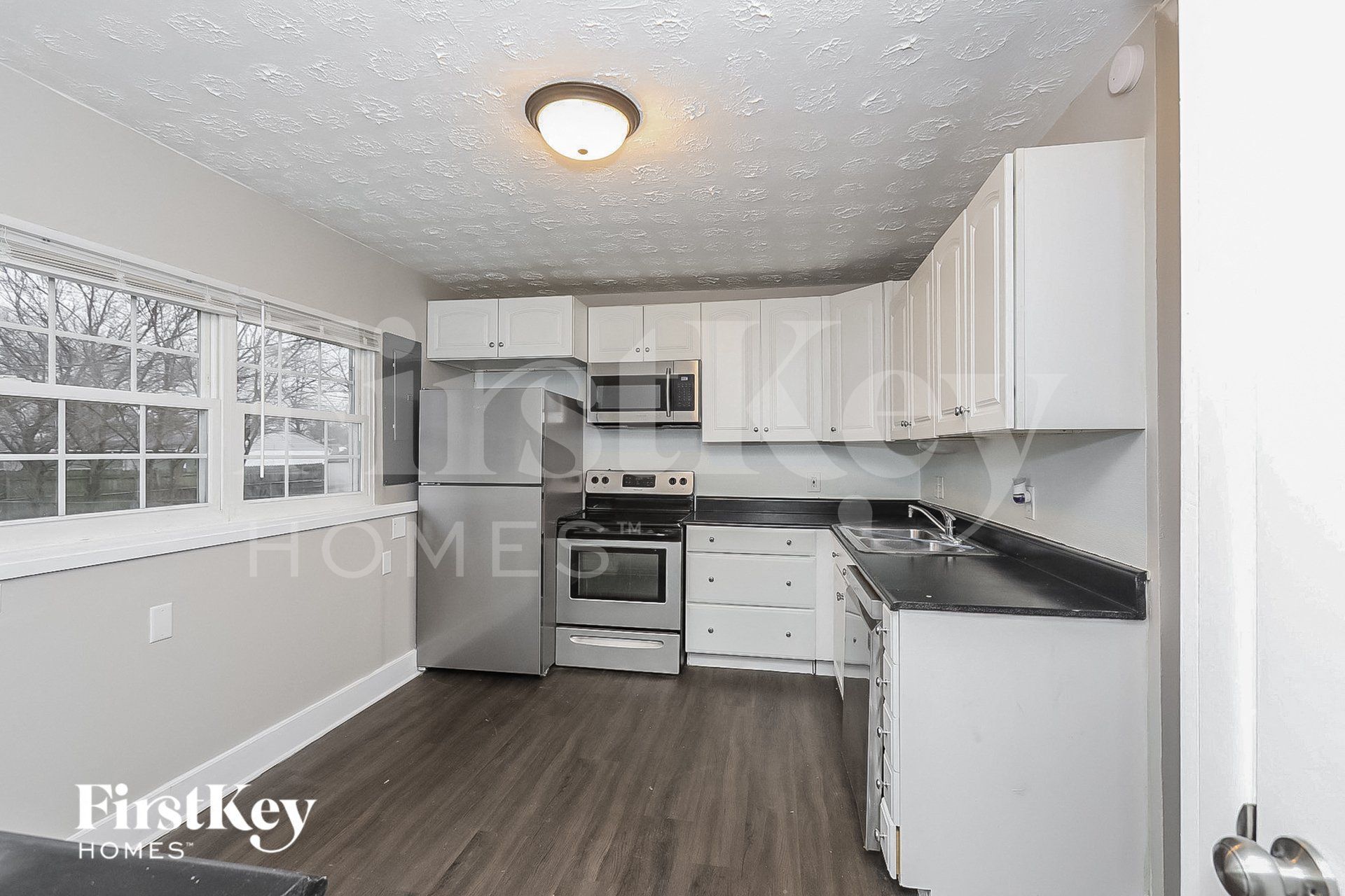 Building Photo - 3976 Richard Ave