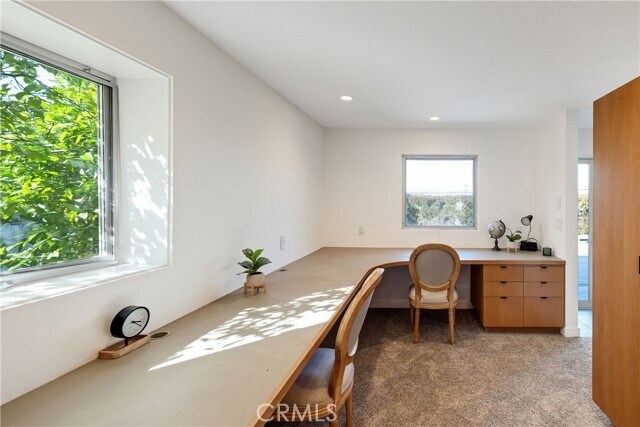 Building Photo - 409 C. Mayor