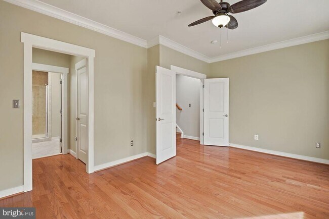 Building Photo - 2735 Cassedy St