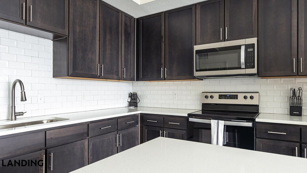 Building Photo - 9650 52nd Ave E