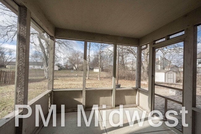 Building Photo - 18058 Cristin Way