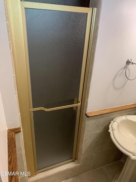 Building Photo - 7431 Cozycroft Ave