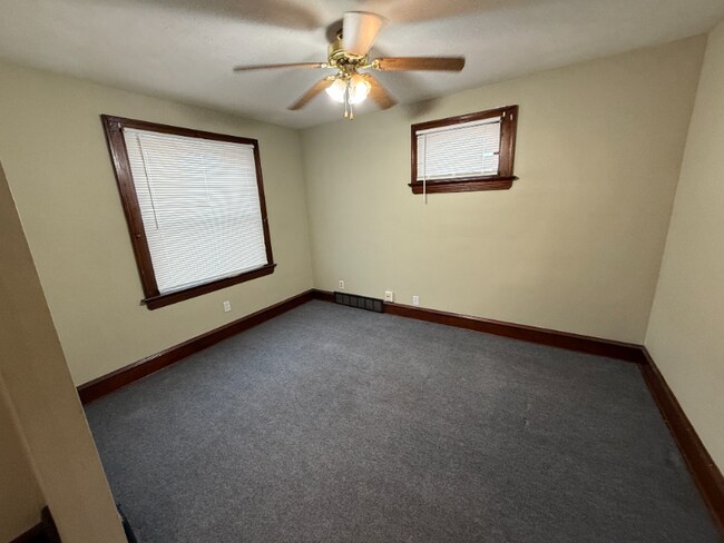 Building Photo - 3706 Stickney Ave