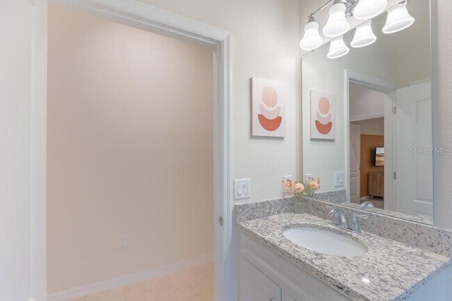 Building Photo - 7215 Oakmoss Loop