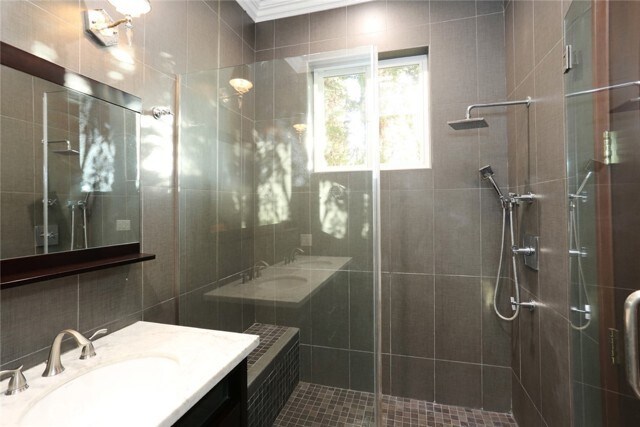 Building Photo - 831 E Orange Grove Ave