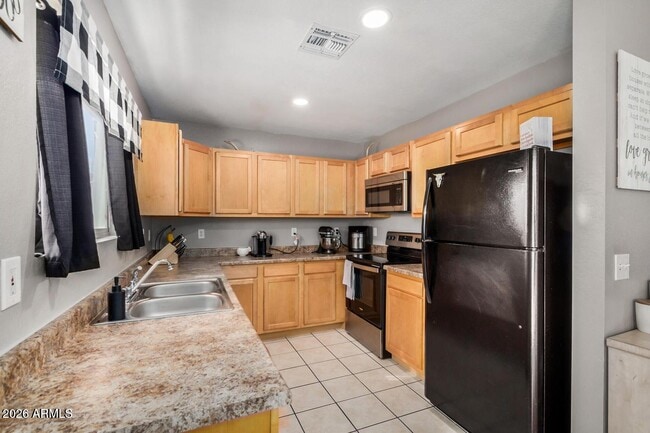 Building Photo - 8043 W Eva St