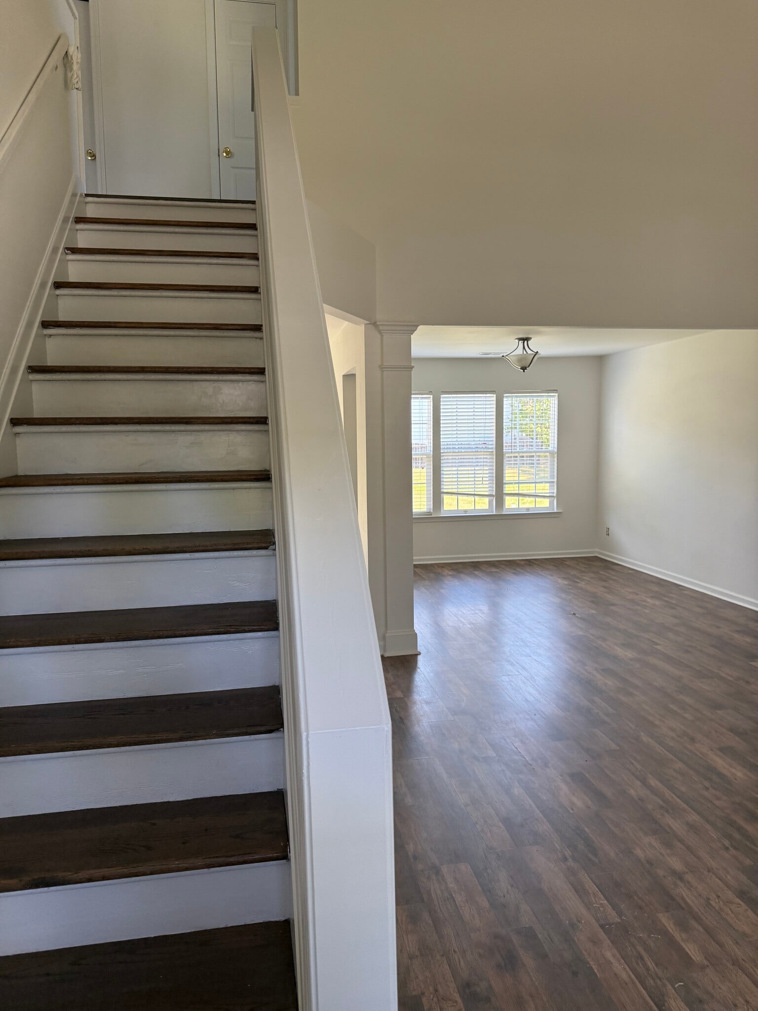 Building Photo - 2810 Azalea Hills Dr