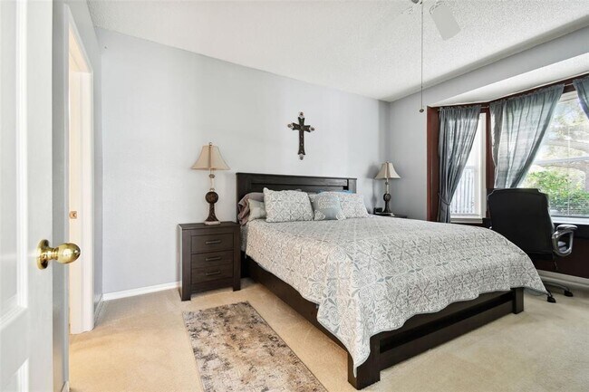 Building Photo - 1687 Starling Dr