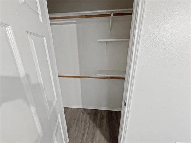 Building Photo - 611 Mariposa Dr