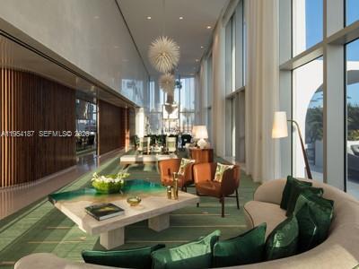 Building Photo - 16901 Collins Ave