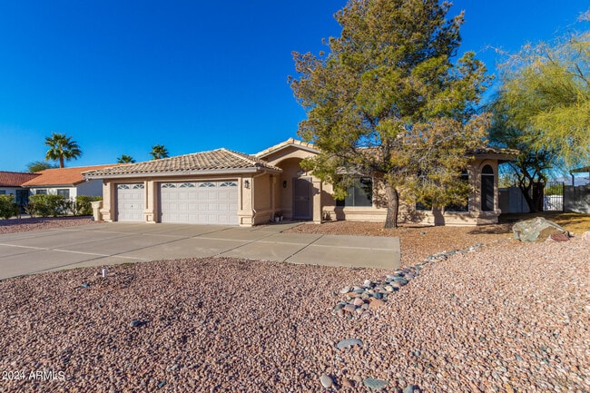 Building Photo - 17340 E Grande Blvd