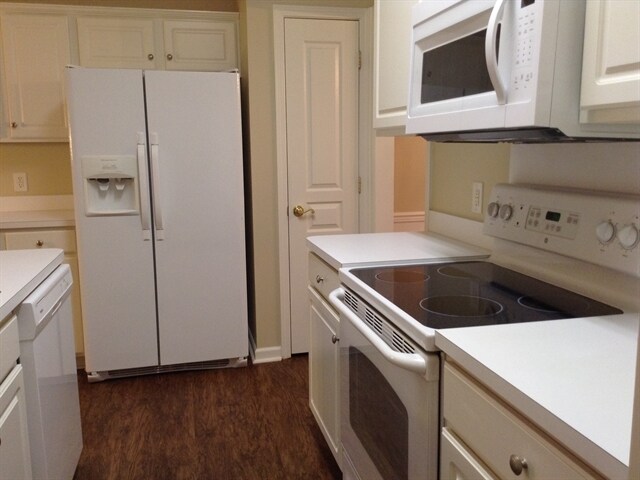 Building Photo - 8510 Heron Glen Drive