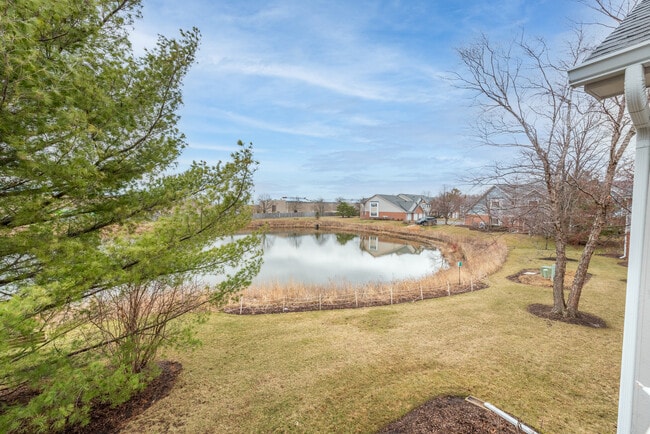 Building Photo - 2458 Charleston Dr