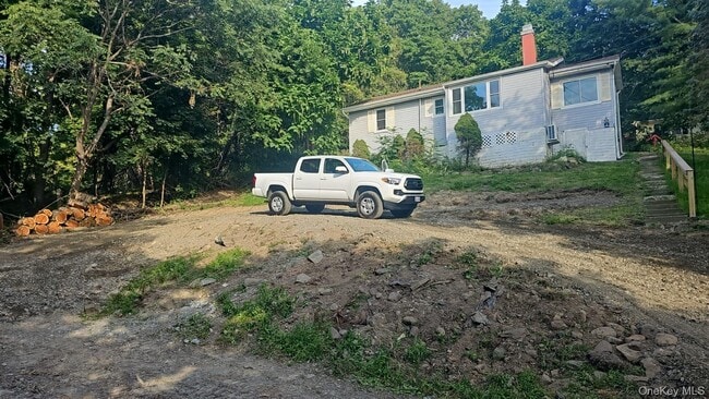 Building Photo - 1 Whippoorwill Trail
