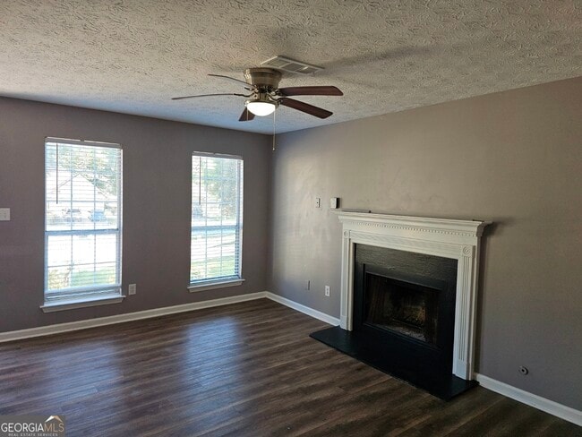 Building Photo - 218 Preston Cir