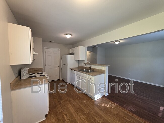 Building Photo - 1206 Granby St