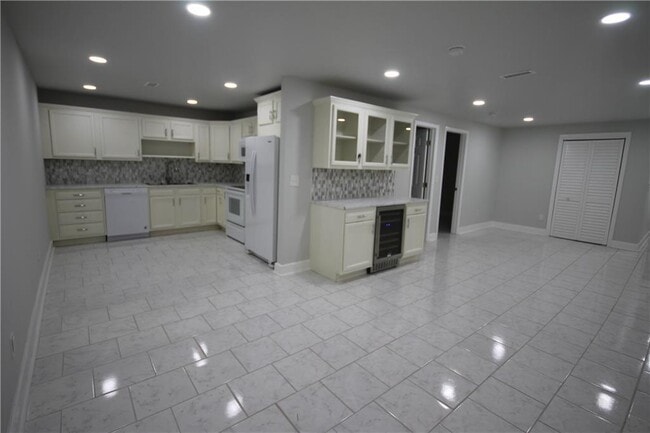 Building Photo - 3212 Topaz Ln SW