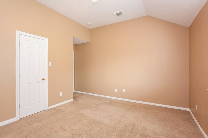 Building Photo - 2519 Teal Run Pl Dr