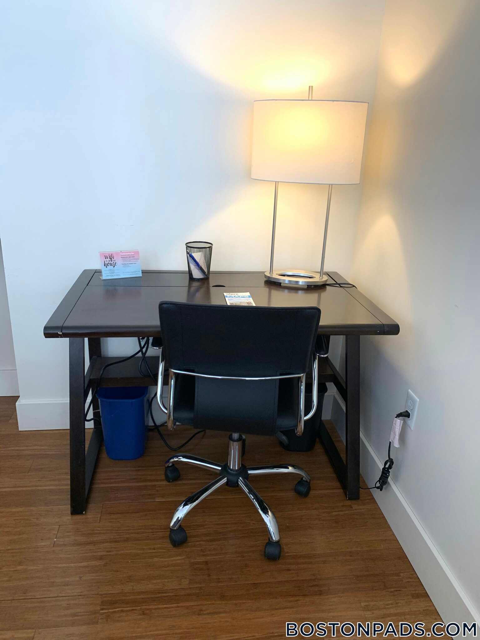 Building Photo - 8 Winter Pl