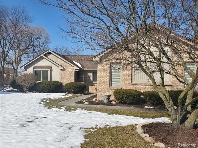 Building Photo - 22267 Heatherbrae Way S