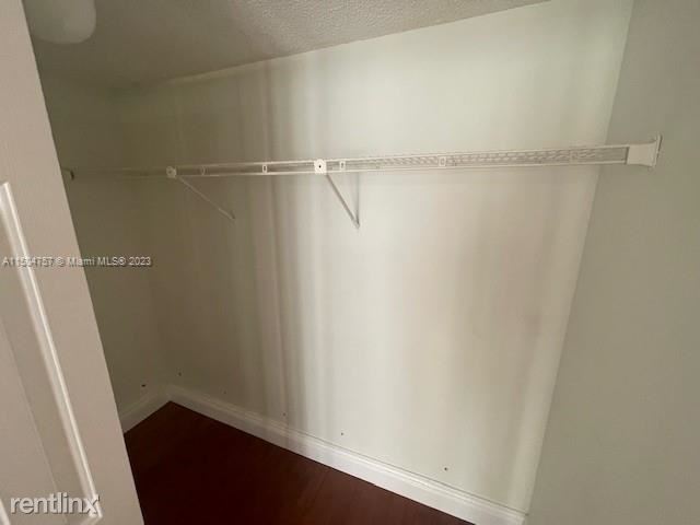 Building Photo - 3 br, 2.5 bath Condo - 18181 NE 31st Ct Ap...