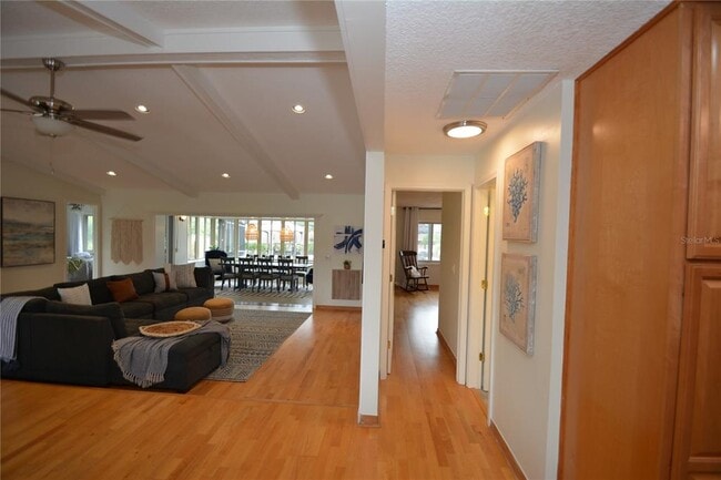 Building Photo - 58 Comanche Ct