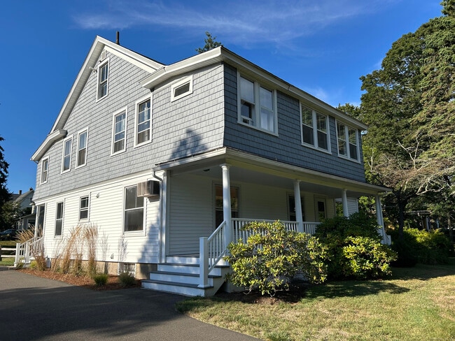 Primary Photo - 21 Copse Rd