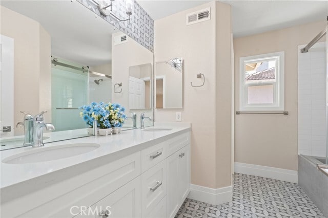 Building Photo - 928 Trovita Dr