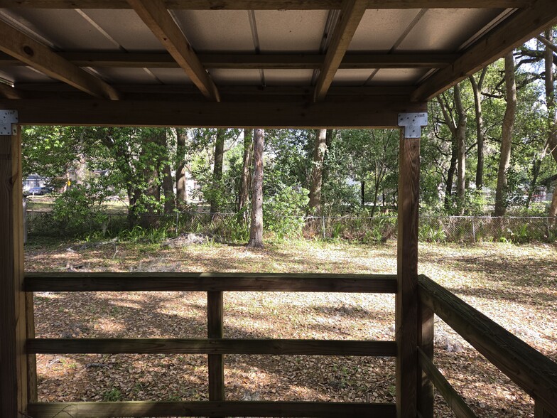 Building Photo - 8047 Mariner St