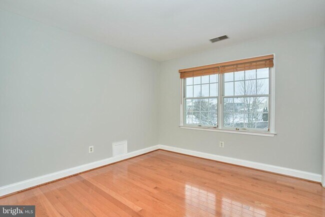 Building Photo - 22746 Oatlands Grove Pl