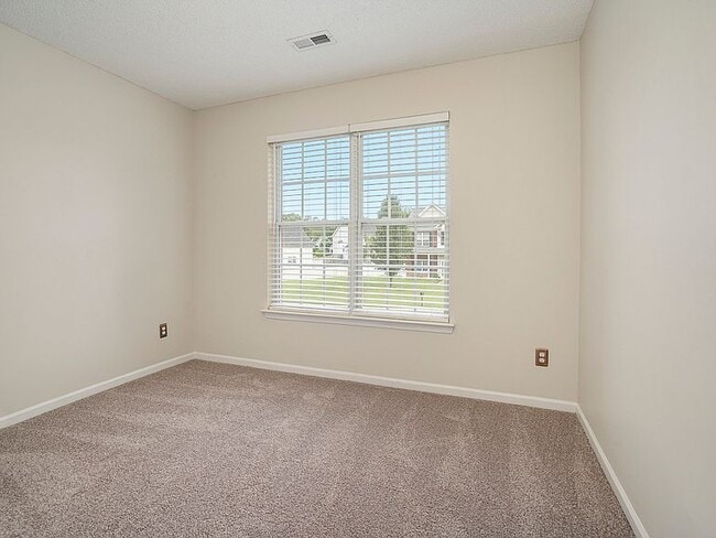 Building Photo - 3125 Viola Ln