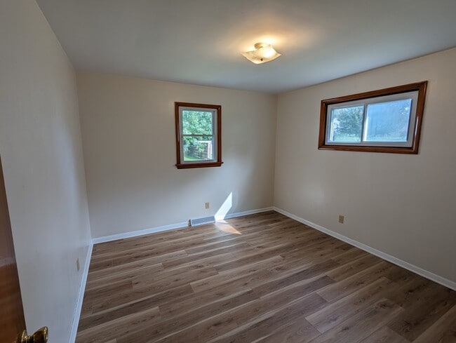 Building Photo - 4009 Fargo St