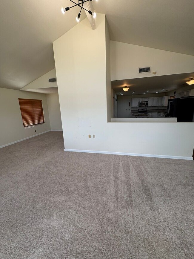 Building Photo - REDUCED - AMAZING VIEWS - 1.07 ACRES - GRA...