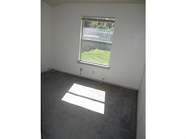 Building Photo - 1468 Plaza Verde Dr