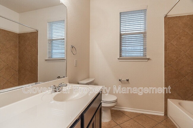 Building Photo - 12119 Sugarberry Way