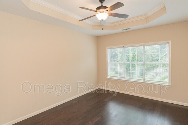 Building Photo - 686 Old Cahaba Dr