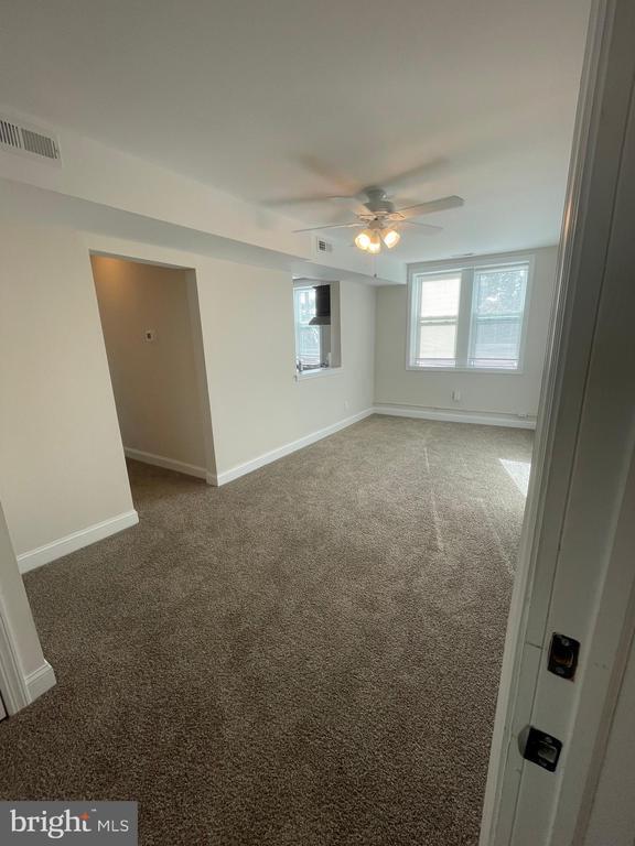 Building Photo - 7701 Park Ave