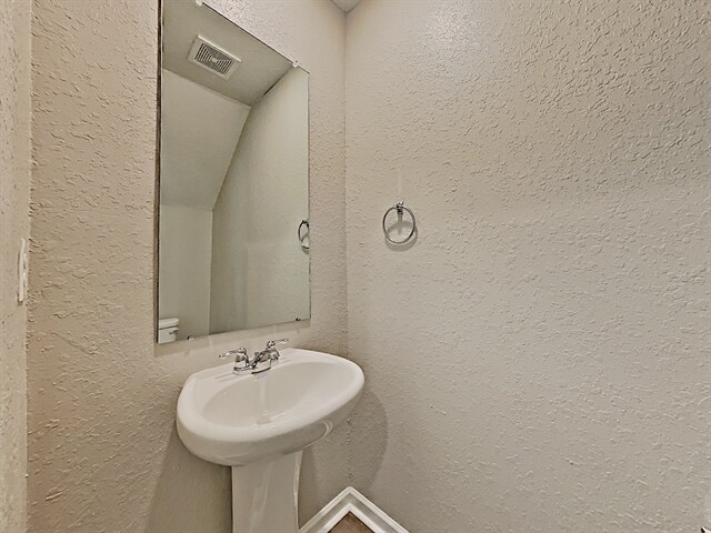 Building Photo - 3435 Ridge HillPkwy