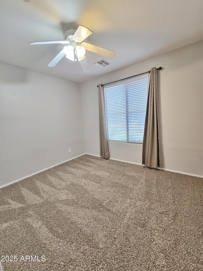 Building Photo - 18014 W Carmen Dr