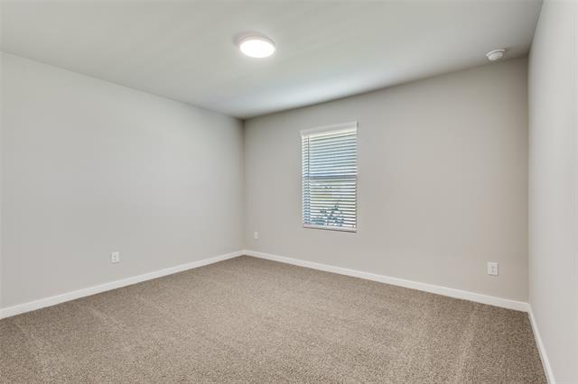 Building Photo - 601 Whispering Winds Trl