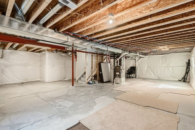 Building Photo - 5 Bedroom in Anthem Highlands