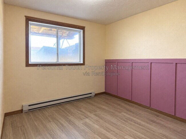 Building Photo - 6214 24th St S