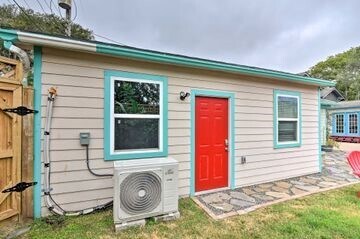 Building Photo - 3917 Avenue P 1/2