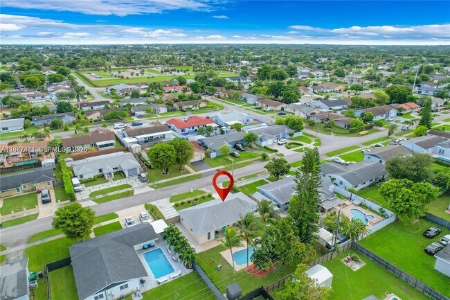 Building Photo - 10471 SW 164th St