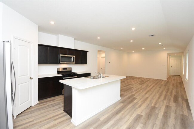 Building Photo - 12218 Deep Strm Ln