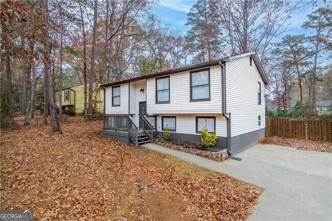 Building Photo - 3254 Newcastle Way