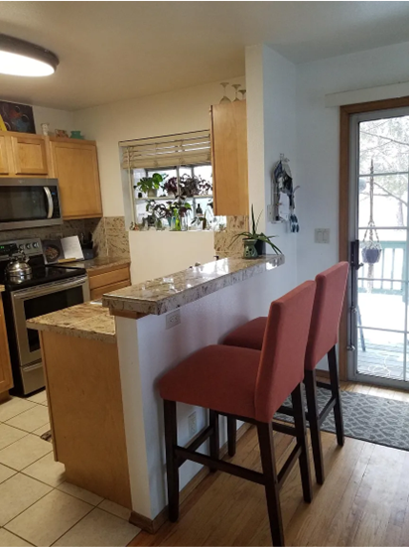 Kitchen Counter - 6303 Colony Cir